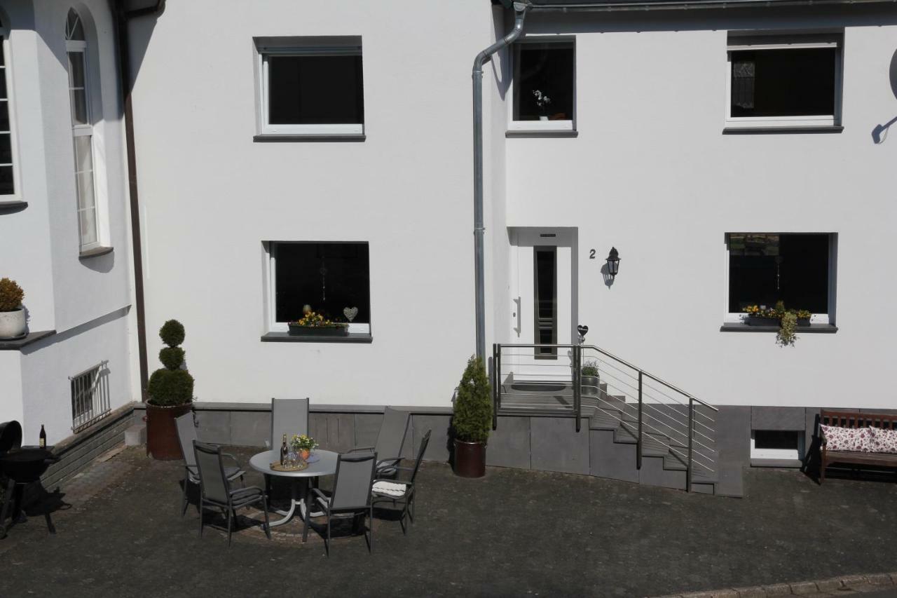 Ferienhaus Am Kreuzberg - Nuerburgring Ulmen Екстериор снимка