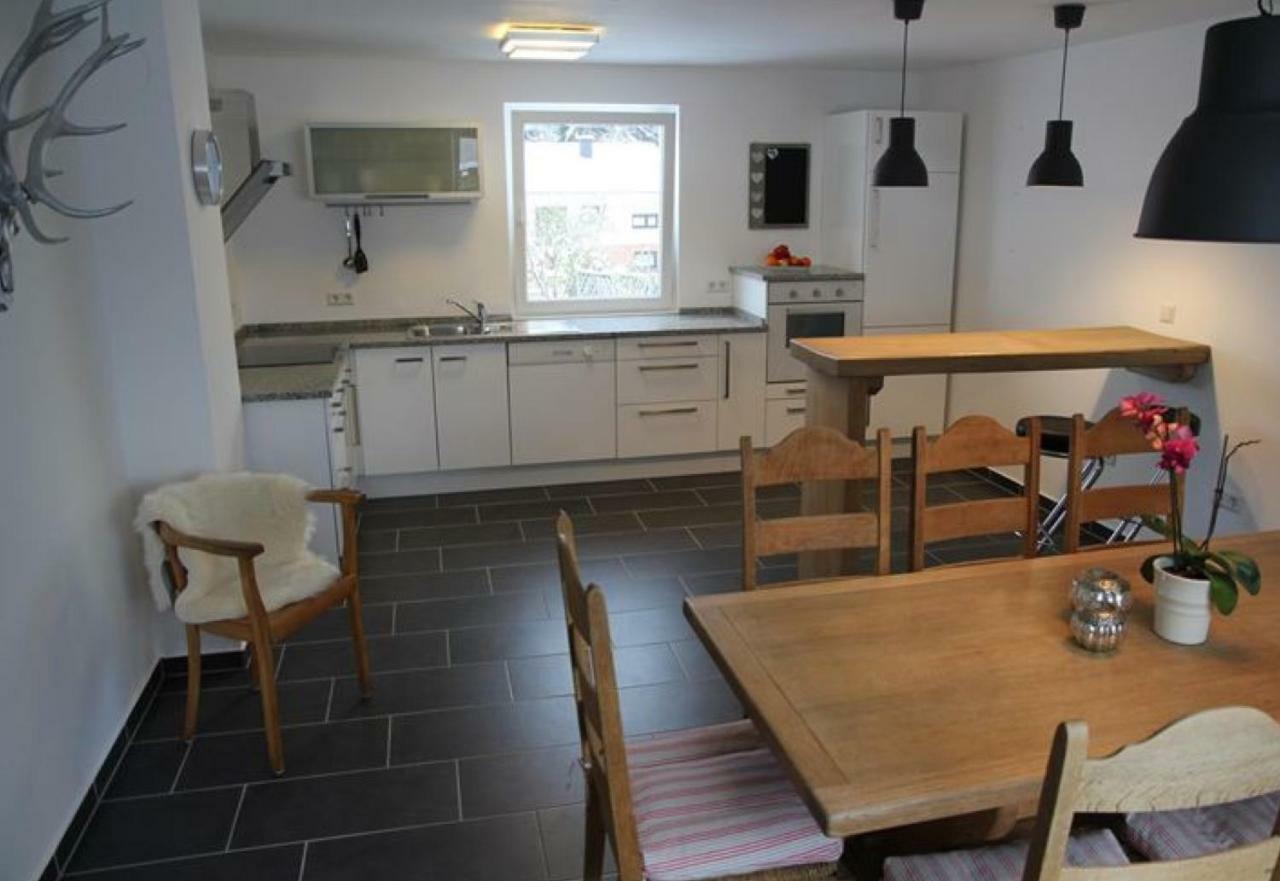 Ferienhaus Am Kreuzberg - Nuerburgring Ulmen Екстериор снимка